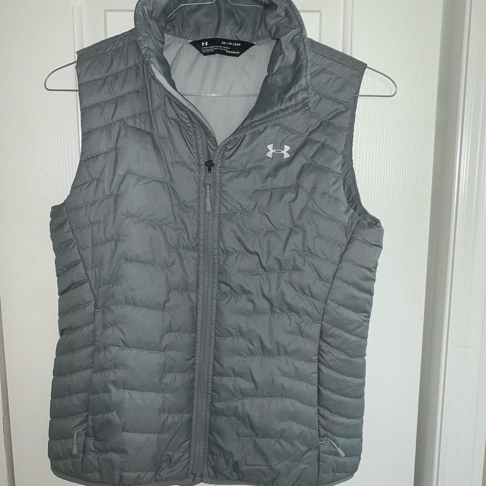Under Armour Puffer Vest!